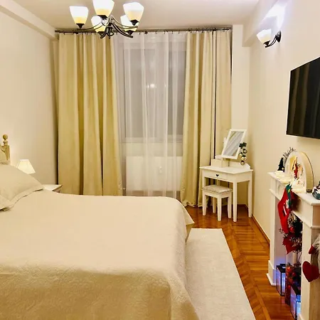 Window To The Christmas Market * Craiova