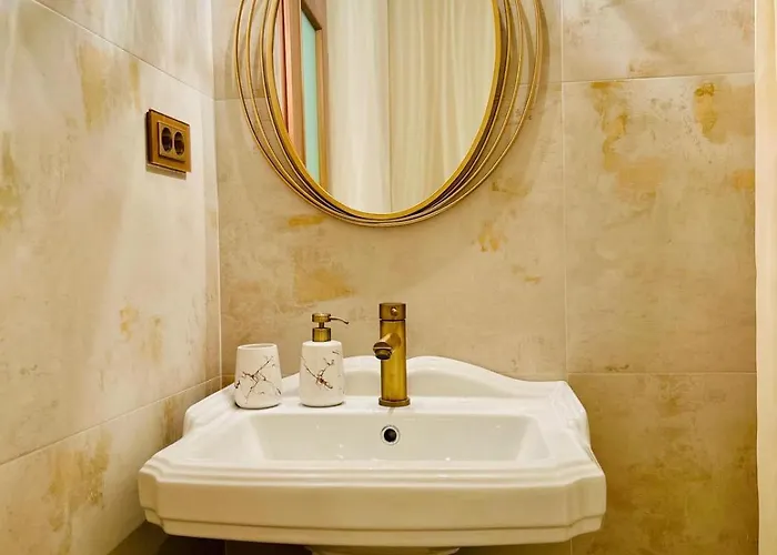 Window To The Christmas Market * Craiova